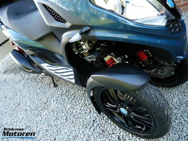 piaggio - mp3-300-hpe-sport