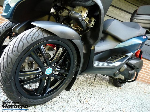 piaggio - mp3-300-hpe-sport