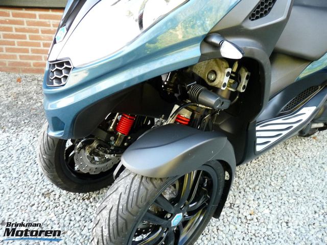 piaggio - mp3-300-hpe-sport