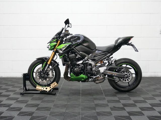 kawasaki - z900-se-performance
