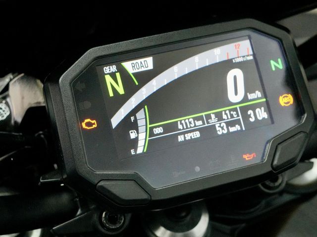kawasaki - z900-se-performance