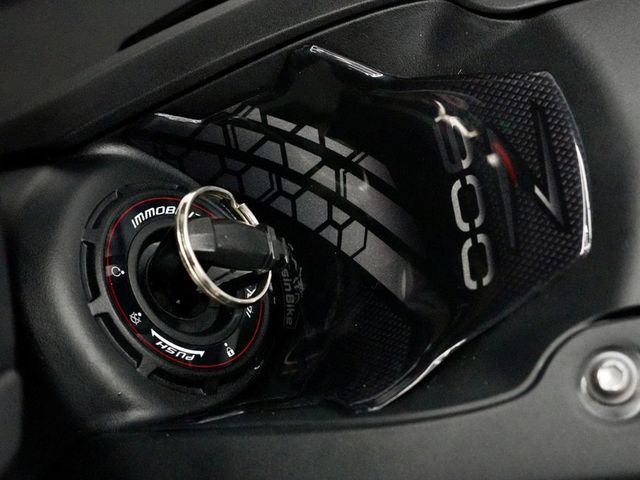 kawasaki - z900-se-performance