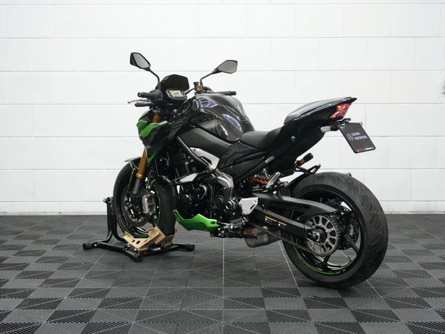 kawasaki - z900-se-performance