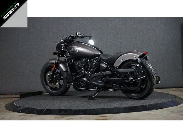 indian - scout-bobber-limited-tech