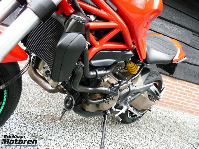 ducati - monster-821