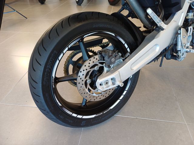 yamaha - mt-03