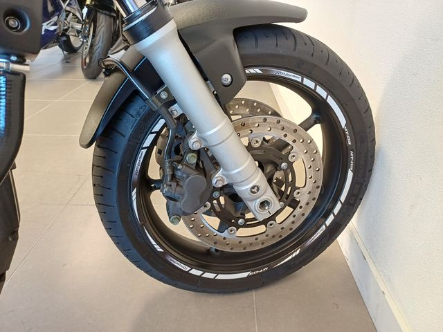 yamaha - mt-03