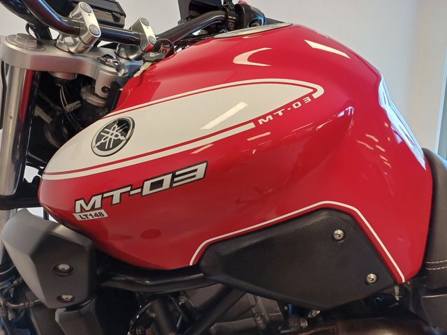 yamaha - mt-03