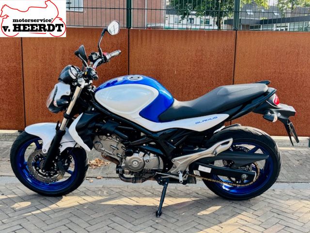 suzuki - gladius-abs
