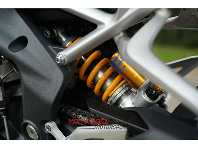 triumph - speed-triple-1200-rs