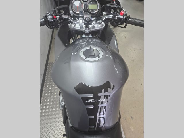 suzuki - bandit-650-sa