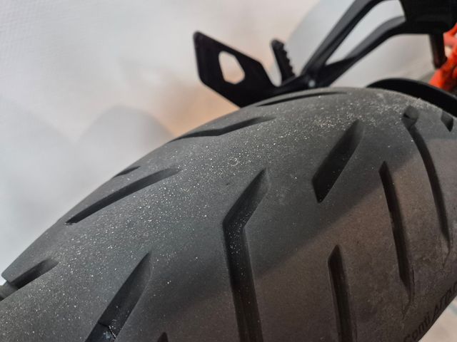 ktm - 1290-super-duke-gt