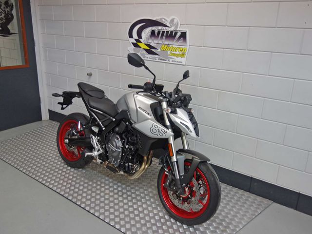 suzuki - gsx-8s
