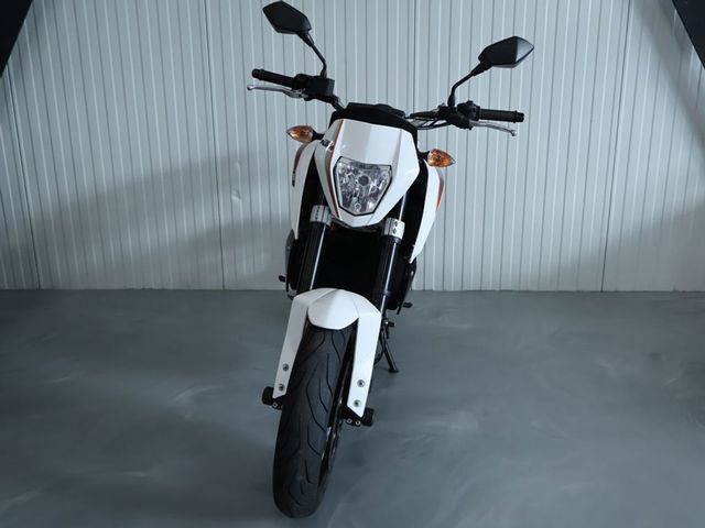 ktm - 690-duke