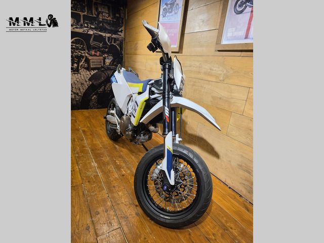 husqvarna - 701-supermoto