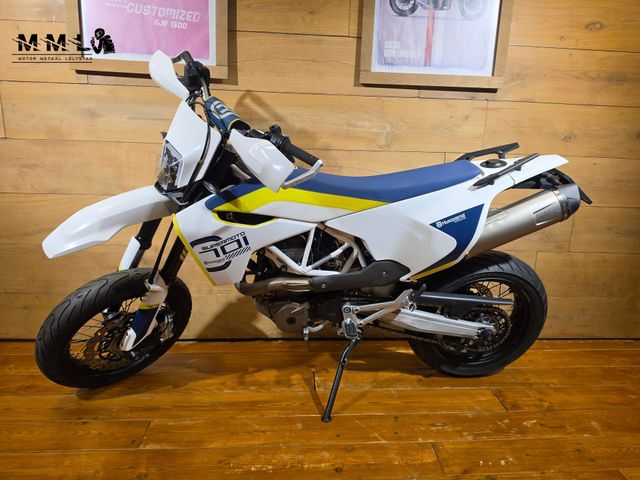 husqvarna - 701-supermoto