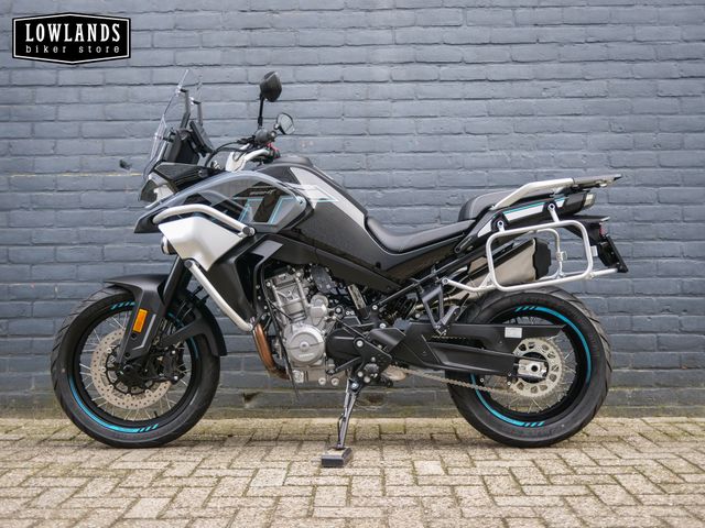 cfmoto - 800-mt-sport-gt