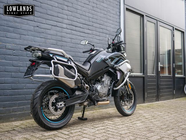 cfmoto - 800-mt-sport-gt