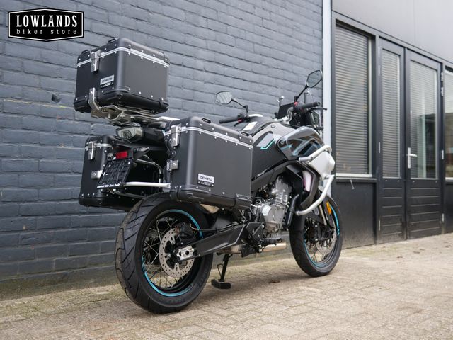 cfmoto - 800-mt-sport-gt