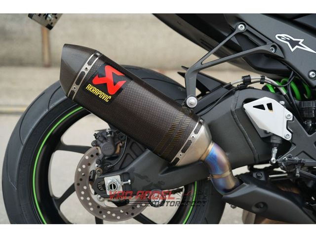 kawasaki - zx-10rr