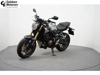 HONDA CB 650 R E-CLUTCH – foto 4