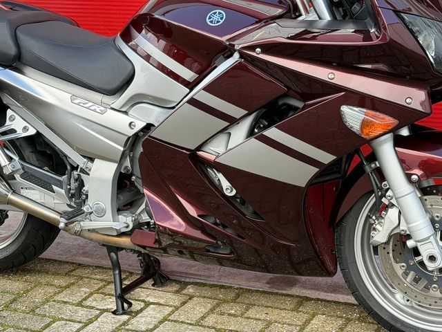 yamaha - fjr-1300