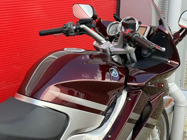 yamaha - fjr-1300