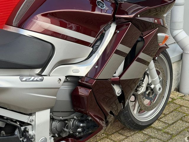 yamaha - fjr-1300