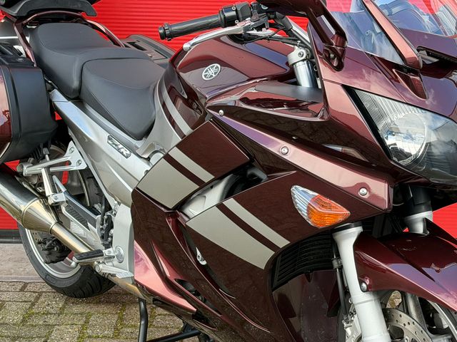 yamaha - fjr-1300