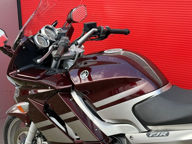 yamaha - fjr-1300