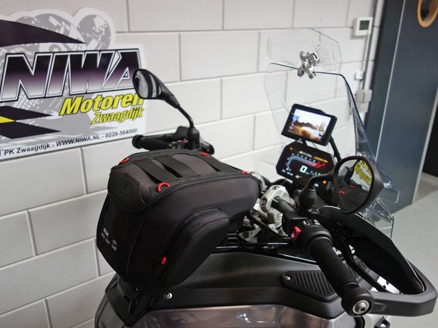 bmw - r-1300-gs-adventure