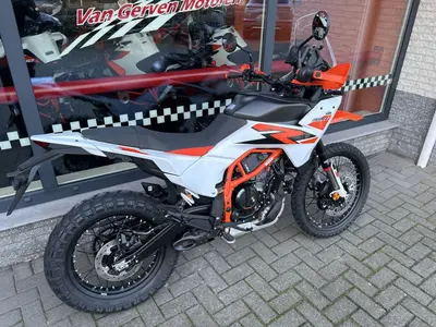 KTM 390 ADVENTURE R – foto 3