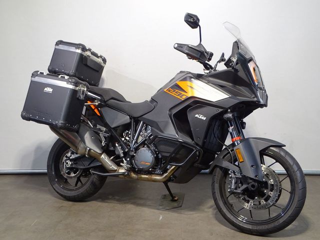 ktm - 1290-super-adventure-s
