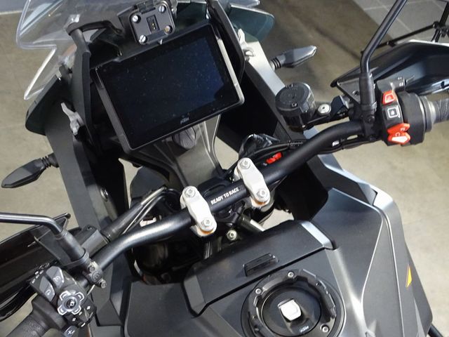 ktm - 1290-super-adventure-s