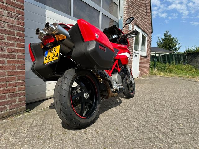 ducati - multistrada-1100