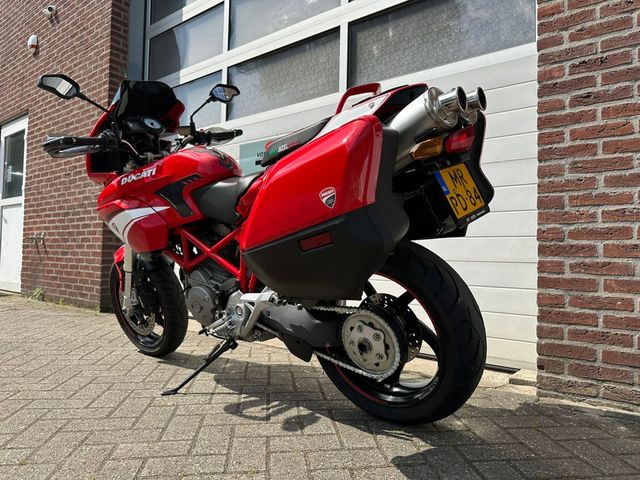 ducati - multistrada-1100
