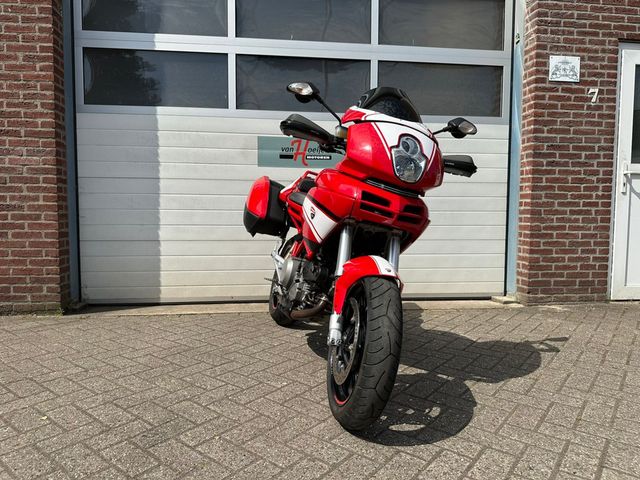 ducati - multistrada-1100