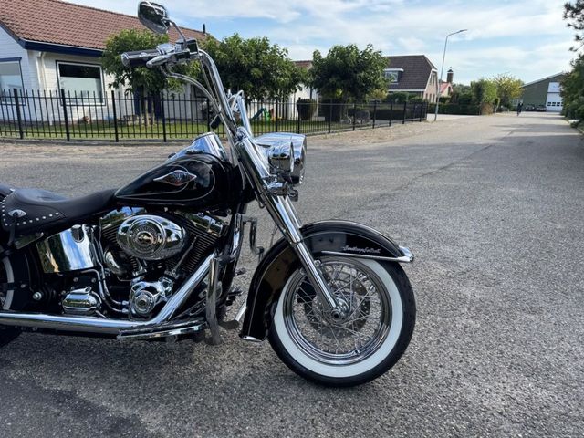 harley-davidson - heritage-softail-flsti