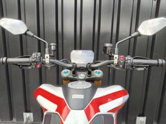 Ducati Hypermotard V2 SP 2026 nieuw – foto 7 van 13
