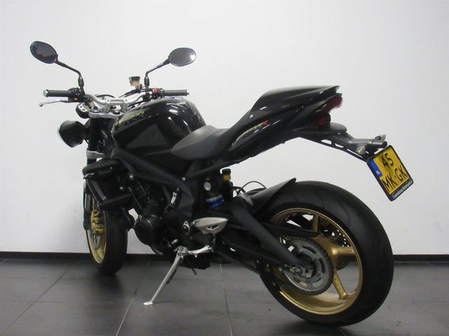 triumph - street-triple-r