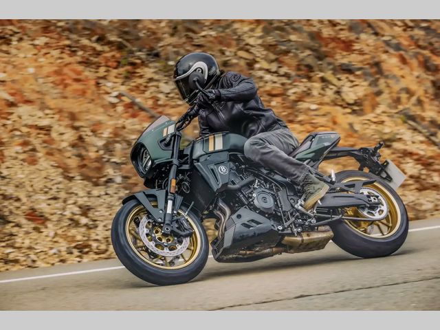 suzuki - gsx-8tt