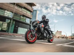 Suzuki GSX-8TT 2026 nieuw – foto 5 van 7