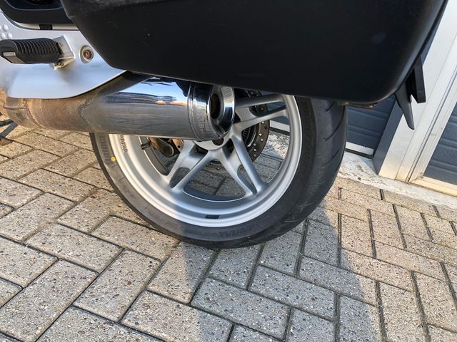 bmw - r-1150-rt