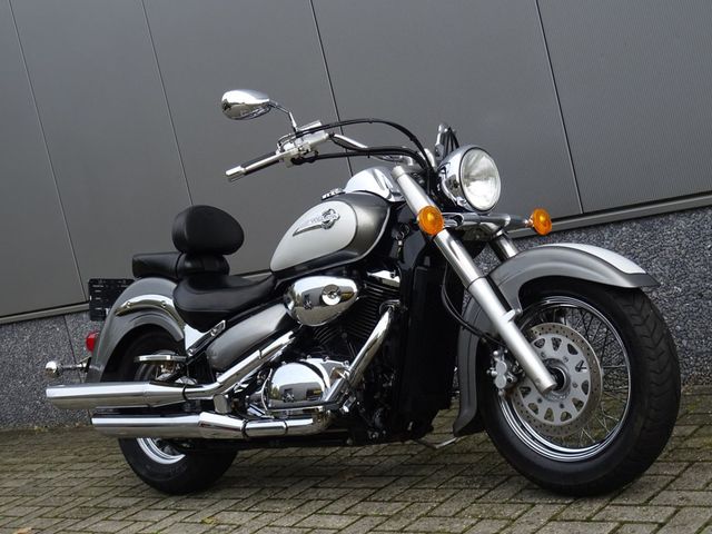 suzuki - vl-800-volusia