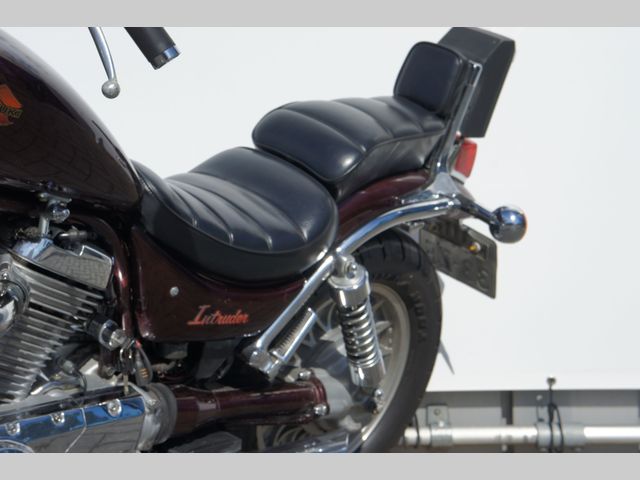 suzuki - vs-700-intruder