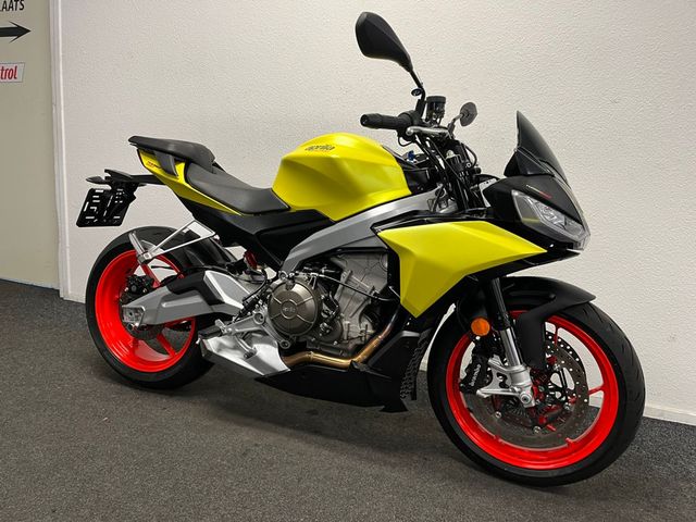 aprilia - tuono-660