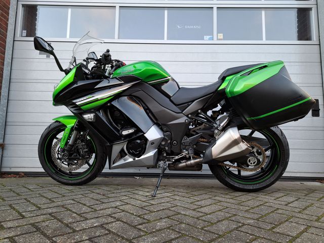 kawasaki - z-1000-sx