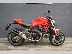 DUCATI MONSTER 821