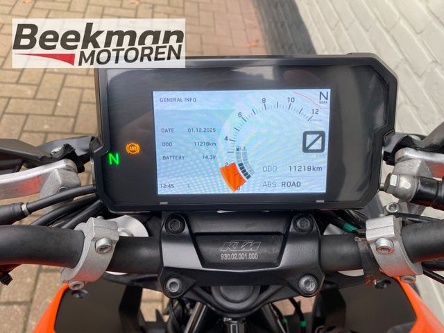 ktm - 125-duke