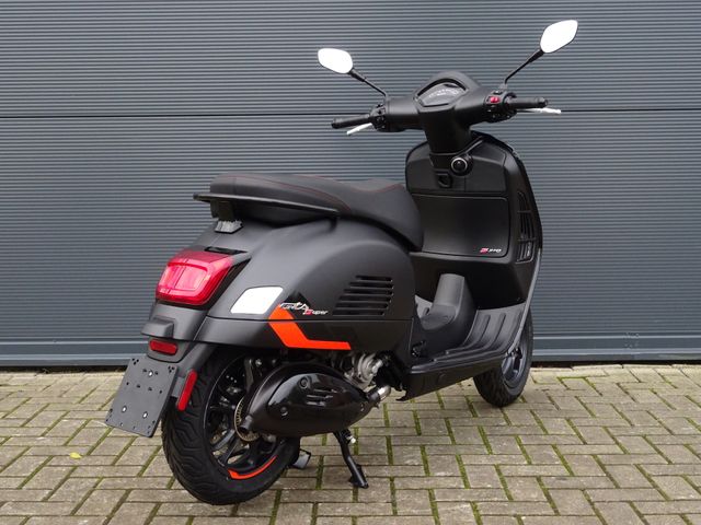 vespa - gts-supersport-310